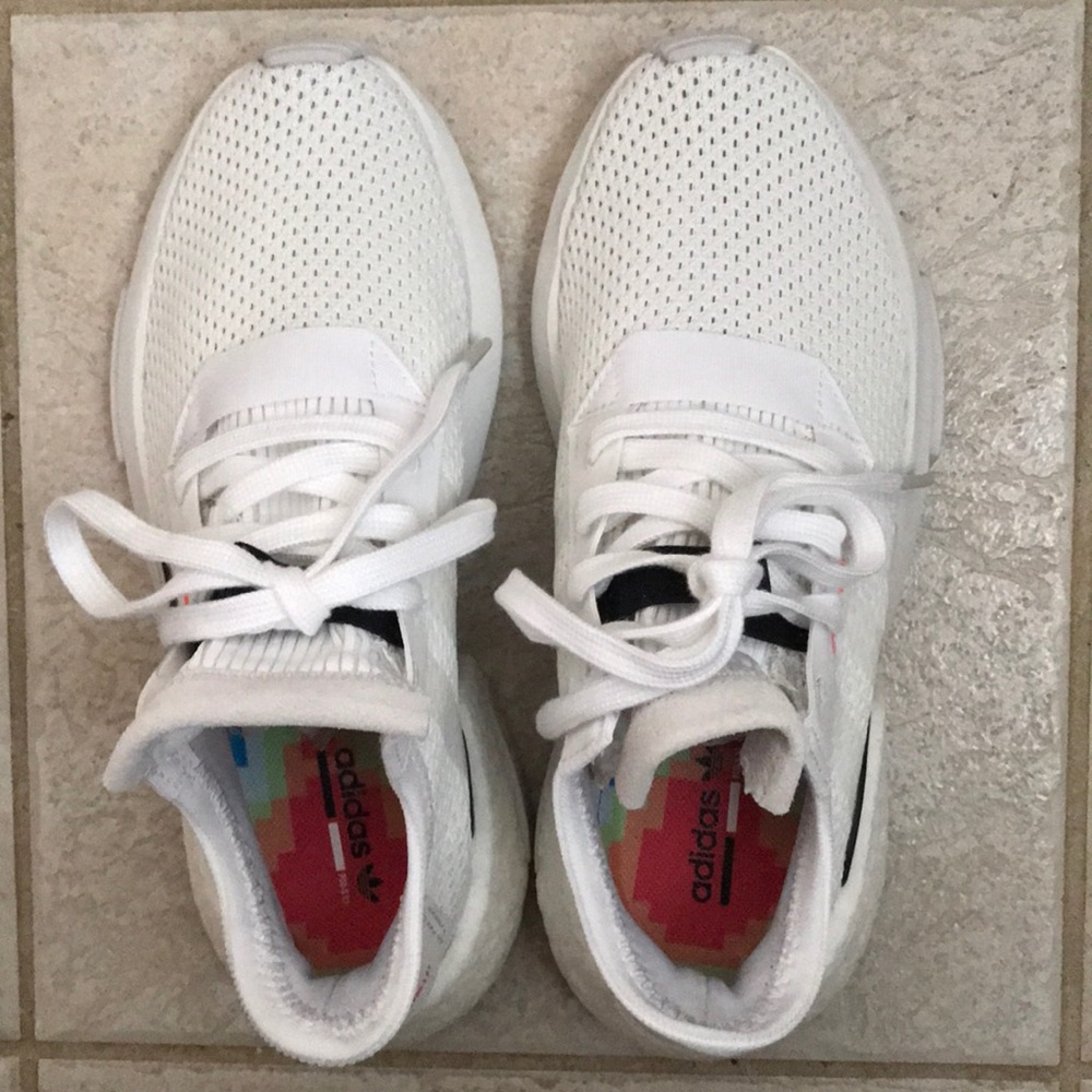 Adidas original all white pod-s size 7.5/8